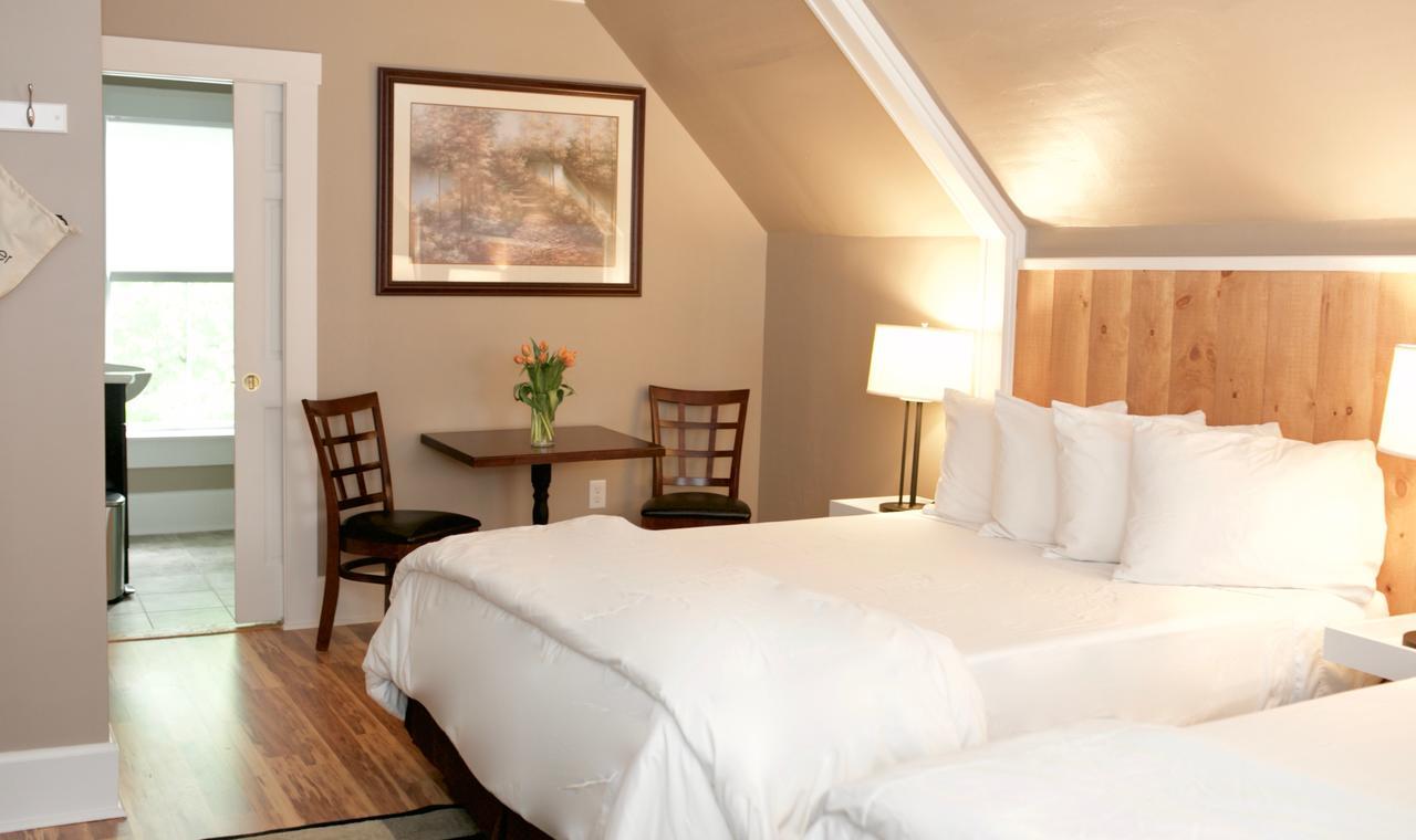 Inn At Kampfires Dummerston Center エクステリア 写真